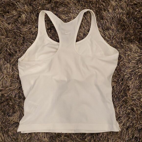 Womens Nike sports top  - Picture 3 of 3